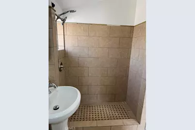 4081 Broadway, Huntington Park, CA 90255 - Photo 17