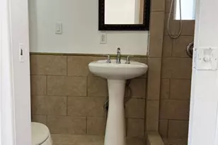 4081 Broadway, Huntington Park, CA 90255 - Photo 15