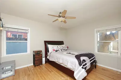 1238 N Kenwood, Burbank, CA 91505 - Photo 25