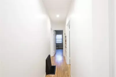 1238 N Kenwood, Burbank, CA 91505 - Photo 11