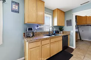 1020 W Ave J 6, Lancaster, CA 93534 - Photo 9