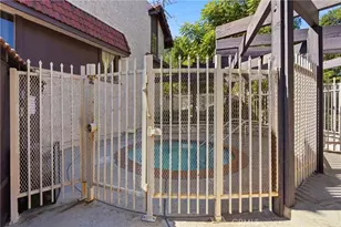 12330 Osborne, Pacoima, CA 91331 - Photo 13