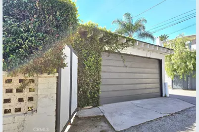 12217 Dorothy Street, Los Angeles, CA 90049 - Photo 37