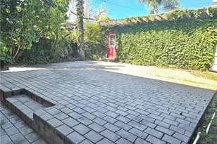 12217 Dorothy St, Los Angeles, CA 90049 - Photo 29