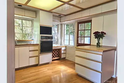 12217 Dorothy Street, Los Angeles, CA 90049 - Photo 25