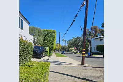 12217 Dorothy Street, Los Angeles, CA 90049 - Photo 39