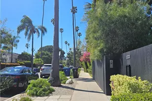 12217 Dorothy St, Los Angeles, CA 90049 - Photo 39