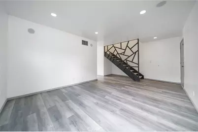 8347 Burnet Ave #1, North Hills, CA 91343 - Photo 11