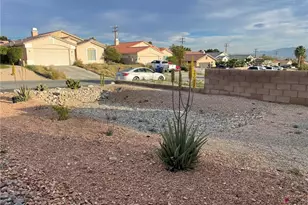 13325 Hermano Way, Desert Hot Springs, CA 92240 - Photo 5