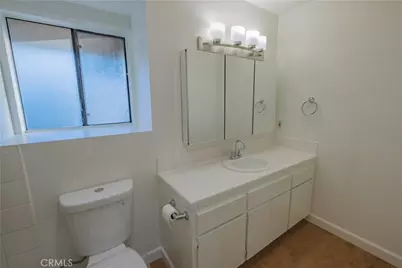 1140 Pacific Ave #20, Long Beach, CA 90813 - Photo 27