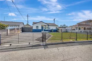 1046 E Mardina, West Covina, CA 91790 - Photo 37