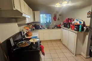 227 W 47th St, Los Angeles, CA 90037 - Photo 5