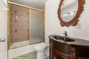 10868 Weigand, Los Angeles, CA 90059 - Photo 15