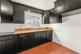 10868 Weigand, Los Angeles, CA 90059 - Photo 7