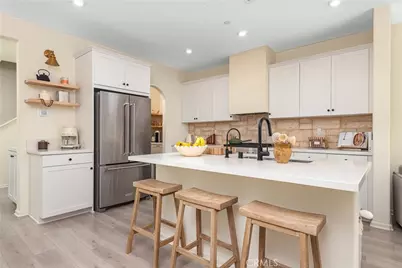 260 Summerville Ln, Palmdale, CA 93551 - Photo 5