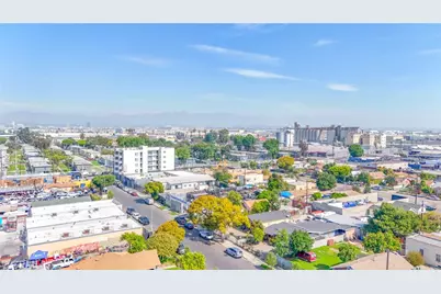 1712 E 57th, Los Angeles, CA 90058 - Photo 31