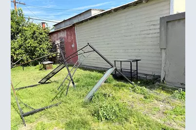 1645 E Market, Long Beach, CA 90805 - Photo 25