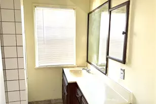 1645 E Market, Long Beach, CA 90805 - Photo 17