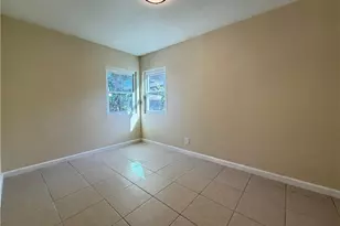 2121 E Piru, Compton, CA 90222 - Photo 15