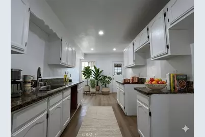 3892 Cherrywood Avenue, Los Angeles, CA 90008 - Photo 5