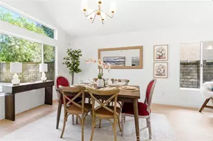 28360 Easton Ln, Saugus, CA 91350 - Photo 15
