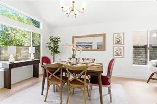 28360 Easton Ln, Saugus, CA 91350 - Photo 15