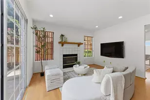 12155 Napoli Dr, Cerritos, CA 90703 - Photo 19