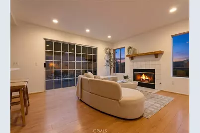 12155 Napoli Drive, Cerritos, CA 90703 - Photo 17