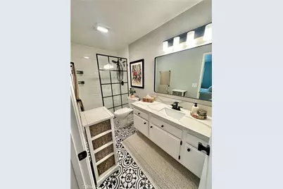 1045 E 3rd #4, Long Beach, CA 90802 - Photo 13