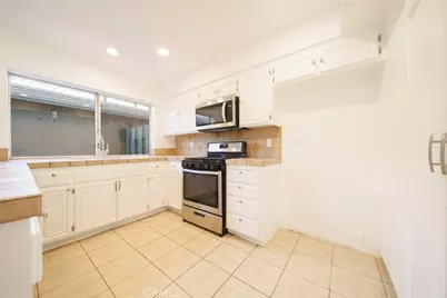 8901 Serapis Avenue #25, Downey, CA 90240 - Photo 13