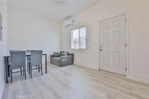 10502 Ravenswood, Inglewood, CA 90304 - Photo 7