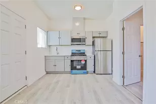 10502 Ravenswood, Inglewood, CA 90304 - Photo 15