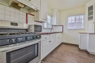 10502 Ravenswood, Inglewood, CA 90304 - Photo 23