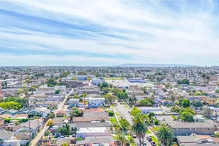 8932 Orchard, Los Angeles, CA 90044 - Photo 55