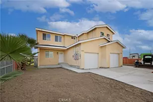 832 McFarland, Wilmington, CA 90744 - Photo 3