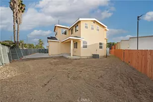 832 McFarland, Wilmington, CA 90744 - Photo 43