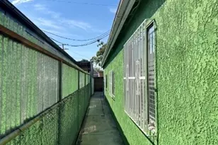 2160 E 105th, Los Angeles, CA 90002 - Photo 3