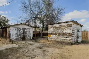 215 Naylor, Taft, CA 93268 - Photo 17