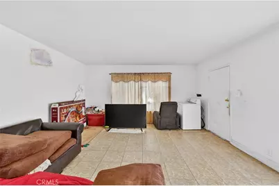 223 N Chester, Compton, CA 90221 - Photo 49