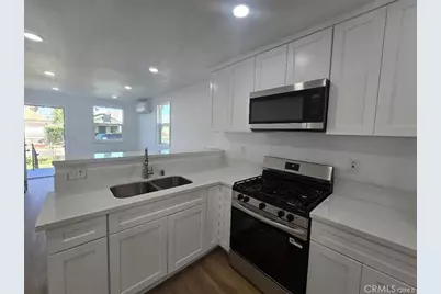 10722 Anzac, Los Angeles, CA 90059 - Photo 3