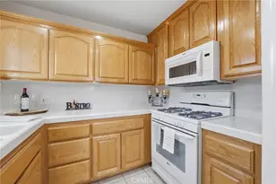 9809 Houghton Ave, Santa Fe Springs, CA 90670 - Photo 5