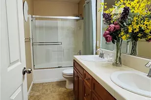 2622 Casa Serena Dr, Delano, CA 93215 - Photo 11