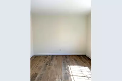 134 W 49th, Los Angeles, CA 90037 - Photo 23