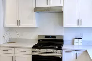 134 W 49th, Los Angeles, CA 90037 - Photo 11