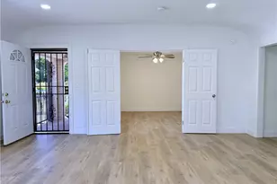 134 W 49th, Los Angeles, CA 90037 - Photo 5