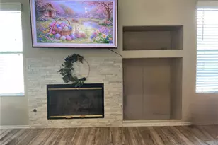 31832 Granville Dr, Winchester, CA 92596 - Photo 9