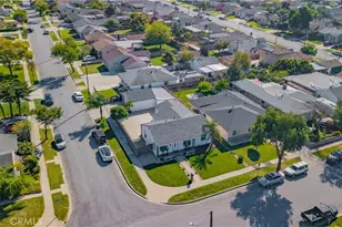 10246 Muroc St, Bellflower, CA 90706 - Photo 43