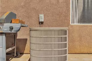 26461 Prairie Ln, Moreno Valley, CA 92555 - Photo 23