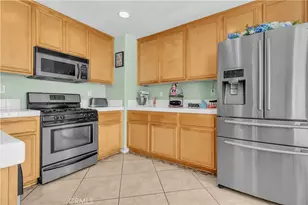 26461 Prairie Ln, Moreno Valley, CA 92555 - Photo 7