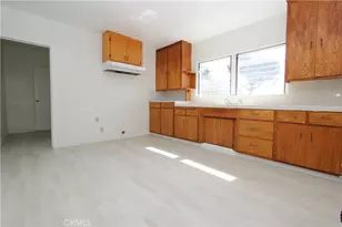 1052 S Herbert, East Los Angeles, CA 90023 - Photo 23